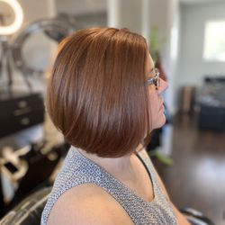Tagan - U Rock Salon