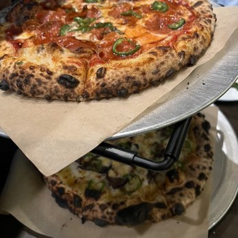 Della's - Pizza Near Me - Paso Robles, California Della's - Pizza Near Me - Paso Robles, California