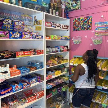 Charm me Sweet Candy Store - Candy Stores Near Me - Saint Louis, Missouri