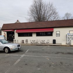 New Corner Variety Store - Outside