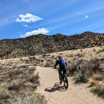 Michial M Emery Bear Canyon Trailhead - Hiking Near Me - Albuquerque, New Mexico