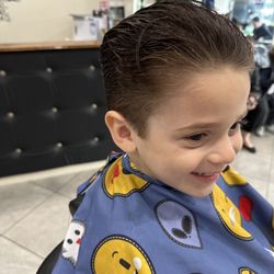Sergio's Bay Cuts - Unisex Hair Salon - Fresh cuts and big smiles at Sergio's Bay Cuts!  Call or stop by anytime for your kid's next stylish haircut -- we'll take care of the rest!