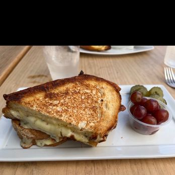 Paradise Pantry - Grilled cheese - Cheese Shops Near Me - Ventura, California Paradise Pantry - Grilled cheese - Cheese Shops Near Me - Ventura, California