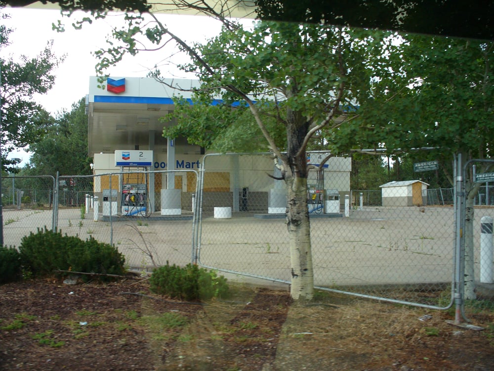 CHEVRON 971 E White Mountain Blvd, Arizona