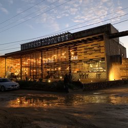 Agua de Vid - From the outside