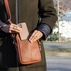 Nubucks Canada - YYG Satchel, unisex satchel perfect for traveling or carrying your goods close