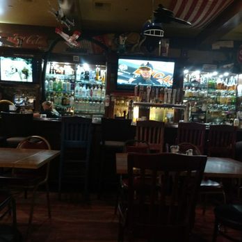 Junkyard Cafe - American Near Me - Simi Valley, California