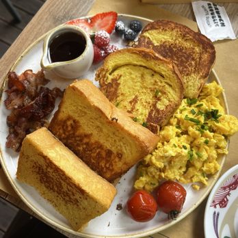 Brunch Republic - French Toast - Breakfast & Brunch Near Me - Florence, FI