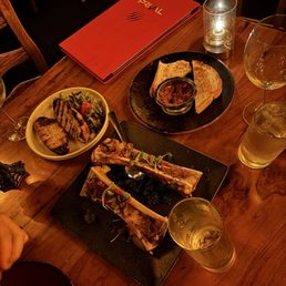 Complementary bread + bone marrow app Complementary bread + bone marrow app
