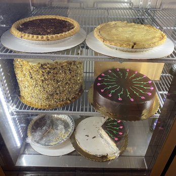 Chuck's Place - Desserts - American Near Me - Thiensville, Wisconsin