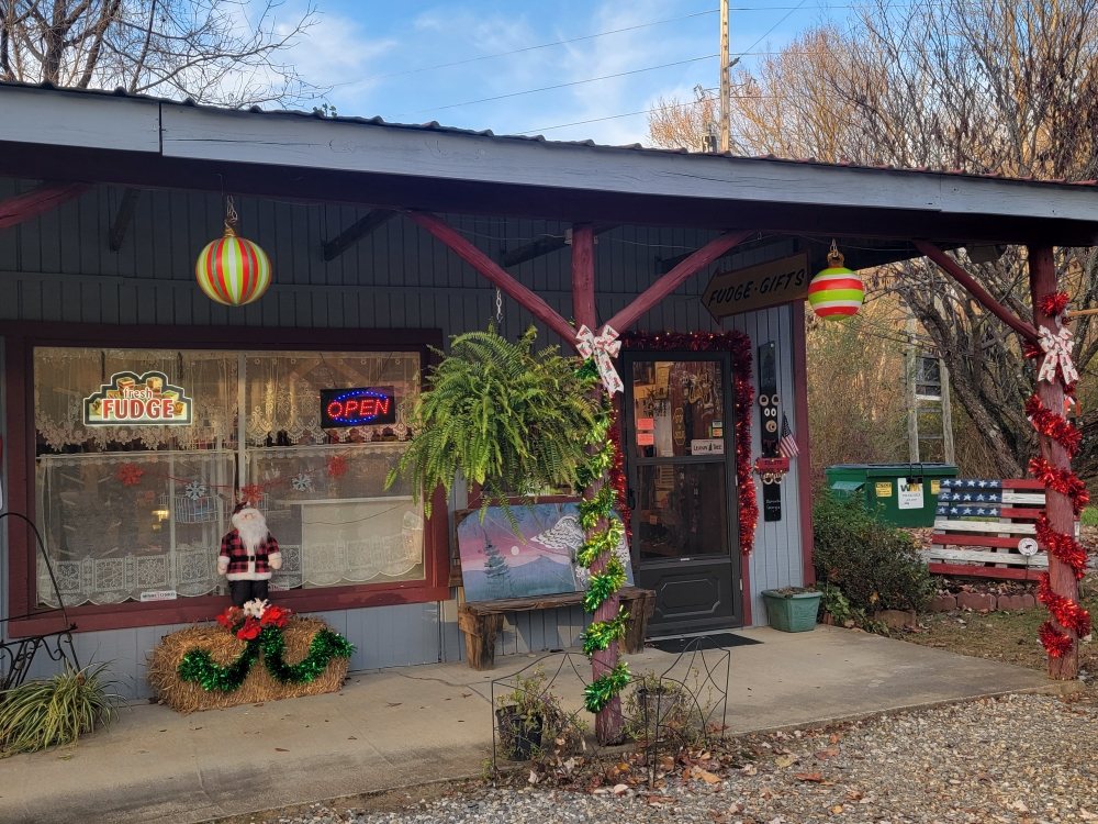 Pappy's Fudge Shop Logo