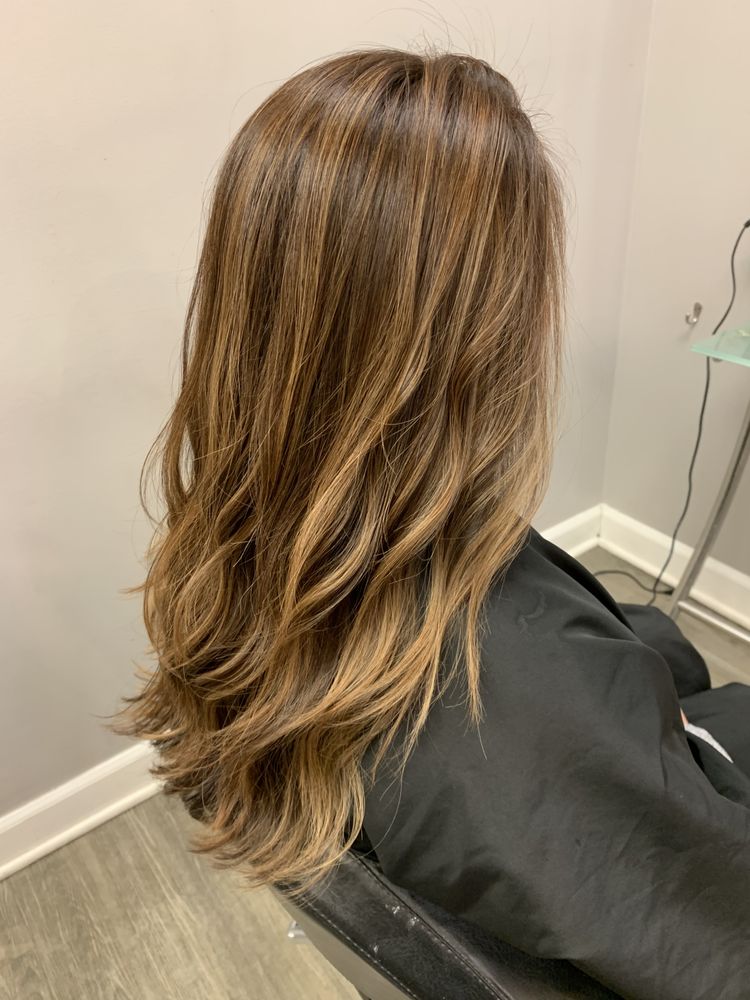 Unique Image Hair Salon Logo