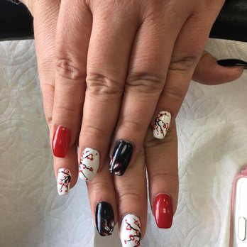 Q-Nails - Done by Lin - Nail Salons Near Me - Pleasant Hill, California