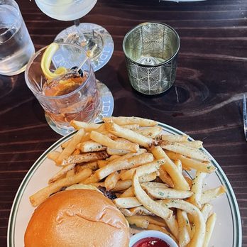 Idyllwild Tavern - Cheeseburger and fries with an old fashioned. Also a Caesar salad and a lemon drop martini. - Gastropubs Near Me - Burbank, California Idyllwild Tavern - Cheeseburger and fries with an old fashioned. Also a Caesar salad and a lemon drop martini. - Gastropubs Near Me - Burbank, California
