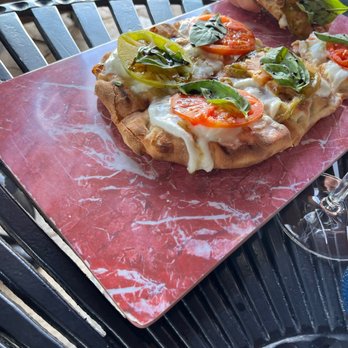 DAOU Vineyards - Wineries Near Me - Paso Robles, California DAOU Vineyards - Wineries Near Me - Paso Robles, California