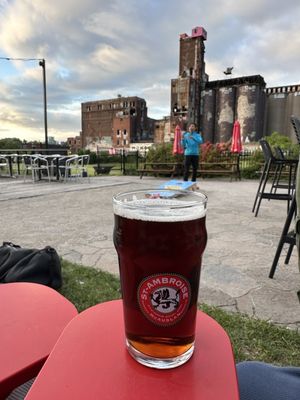 Terrasse St-Ambroise by null