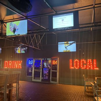 Marina 84 - Sports Bars Near Me - Fort Lauderdale, Florida Marina 84 - Sports Bars Near Me - Fort Lauderdale, Florida