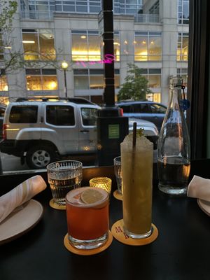 Moon Bar by null