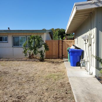 Balboa Fence Company - left side, Fence attached to bedroom stucco. unbearable noise from neighbors gate and dartboard mounted to fence. - Fences & Gates Near Me - Santee, California