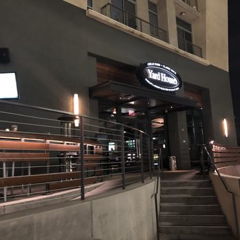 Yard House - Vegetarian Near Me - Burbank, California