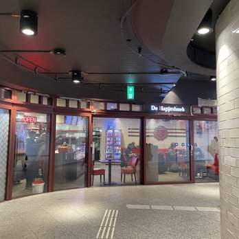 De Hapjeshoek, Surinaams afhaalcentrum - Diners Near Me - Amsterdam, New Hampshire
