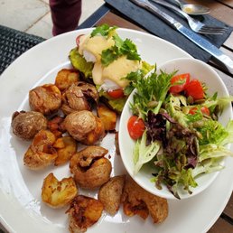 Veggie Benedict, with eggs added