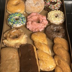 Countryside Donut - Assorted Dozen