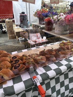 Maddy's Bakeshop by null