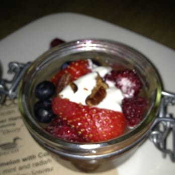 Rusconi's American Kitchen - Fresh fruit over chocolate mousse - American Near Me - Phoenix, Arizona Rusconi's American Kitchen - Fresh fruit over chocolate mousse - American Near Me - Phoenix, Arizona