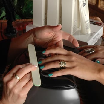 La Fleur Spa - Day Spas Near Me - Windsor, Ontario