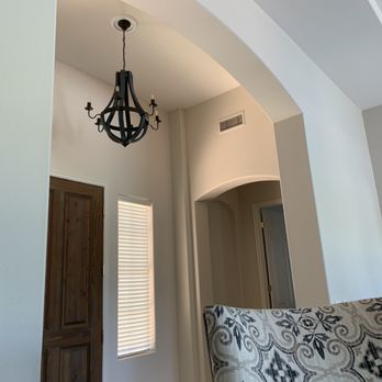 Trout Electric - Chandelier in foyer - Electricians Near Me - Indio, California Trout Electric - Chandelier in foyer - Electricians Near Me - Indio, California