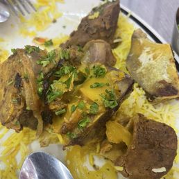 Looks much bigger than what the real serving is! More bone than meat.