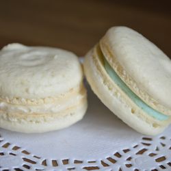 Kate's Cakes - Delicious Macarons