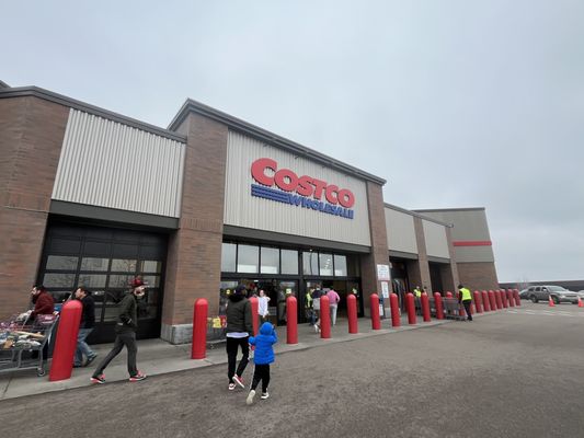 Costco Wholesale by null