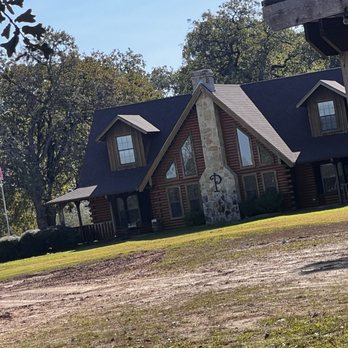 3 P's In A Vine - Wineries Near Me - Athens, Texas