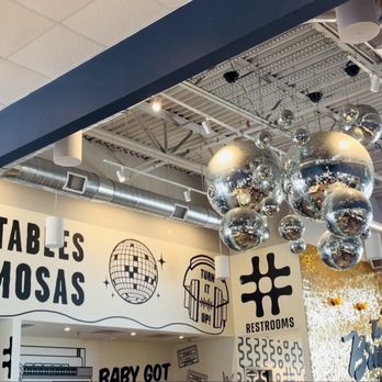 Hash Kitchen - Fun atmosphere! - New American Near Me - Gilbert, Arizona Hash Kitchen - Fun atmosphere! - New American Near Me - Gilbert, Arizona