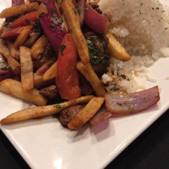 El Chullo Peruvian Restaurant & Bar - Lomo Saltado w/ filet mignon - Peruvian Near Me - Phoenix, Arizona