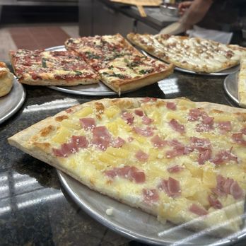 Mario's Famous Pizza - Ham & pineapple - Italian Near Me - Randolph, New Jersey Mario's Famous Pizza - Ham & pineapple - Italian Near Me - Randolph, New Jersey