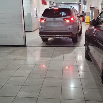 Queensboro Toyota - Car Dealers Near Me - Woodside, New York