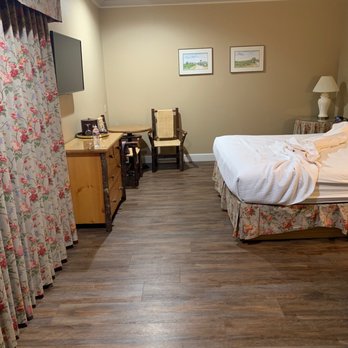 Harris Ranch - Hotels Near Me - Coalinga, California