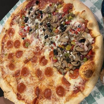 Sam's Pizza & Pasta - Half pep, half supreme, XL pizza - Pizza Near Me - Cedar Hill, Texas Sam's Pizza & Pasta - Half pep, half supreme, XL pizza - Pizza Near Me - Cedar Hill, Texas