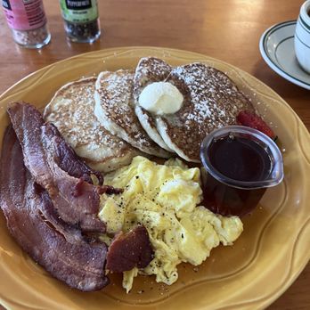 Soups & Such Cafe' - Pancake breakfast - Sandwiches Near Me - Julian, California Soups & Such Cafe' - Pancake breakfast - Sandwiches Near Me - Julian, California