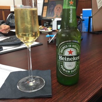 Diamonds Direct - Fantastic shopping experience. The sparkling wine and beer were a nice touch. - Jewelry Near Me - Dallas, Texas