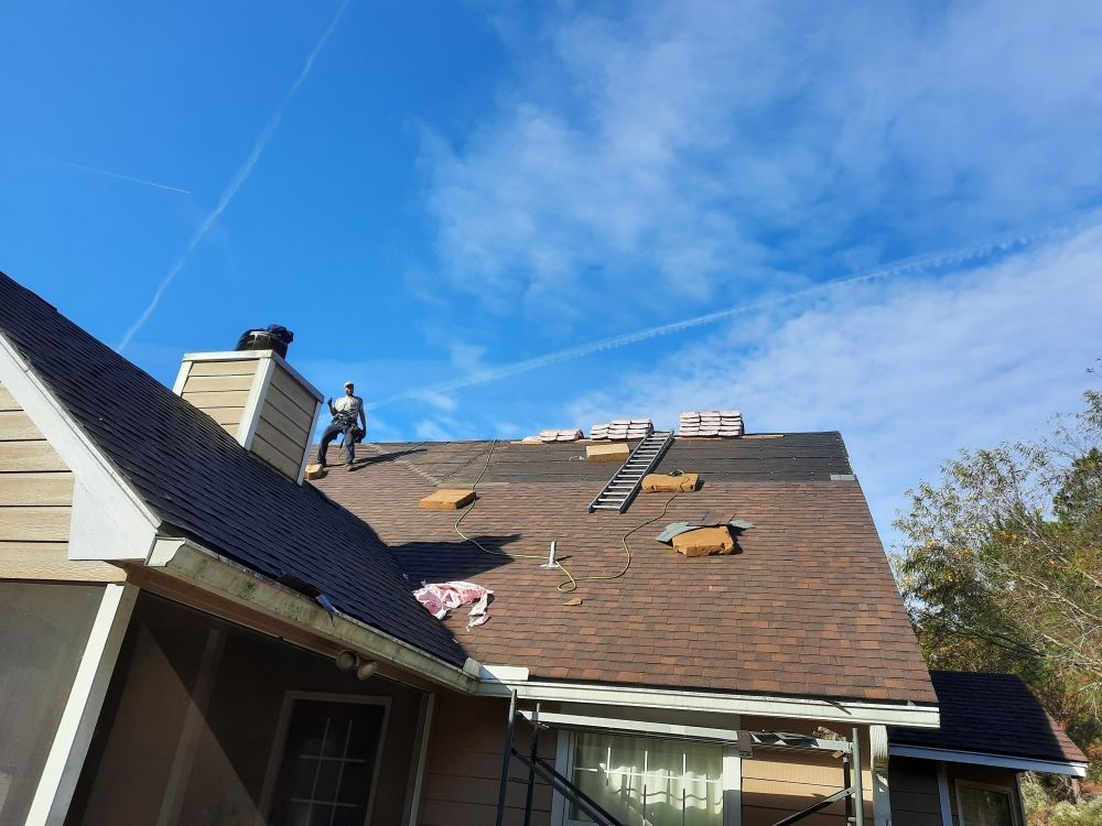 Slide of L&L Roofing And Repairs
