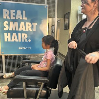 Supercuts - Hair Salons Near Me - CLAREMONT, California