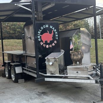 HEIRLOOM MARKET BBQ - Updated February 2025 - 1500 Photos & 2017