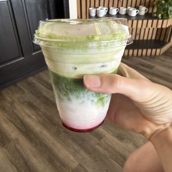 Franklin Coffee House - Blackberry Bramble Matcha (seasonal) - Coffee & Tea Near Me - Sparta, Wisconsin Franklin Coffee House - Blackberry Bramble Matcha (seasonal) - Coffee & Tea Near Me - Sparta, Wisconsin