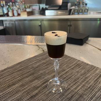 Willow - Italian Near Me - Sacramento, California