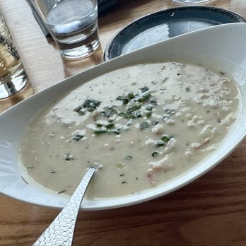 Moonraker Restaurant - Clam Chowder in a bowl - New American Near Me - Pacifica, California