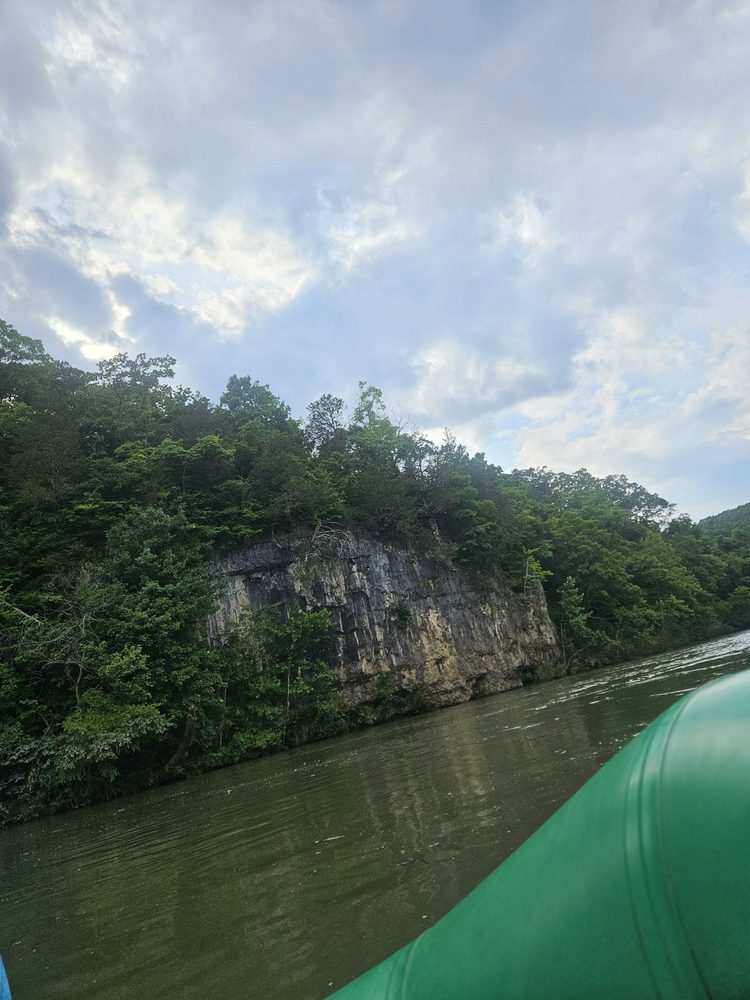 Ozark Outdoors Resort Logo